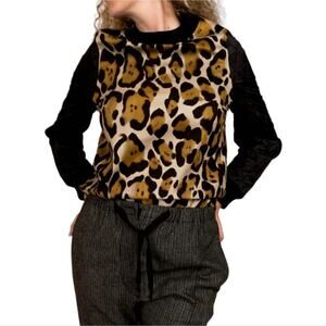 TELA Lieve‎ Multi Leopard Print Pullover Quilted Jacket Size Medium